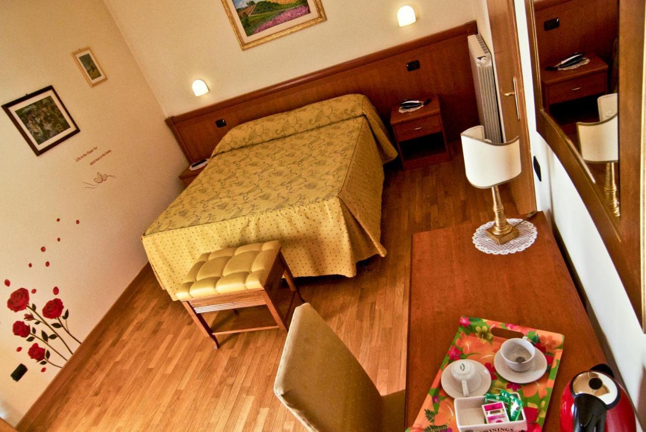 Hotel Picchio Орвието Экстерьер фото